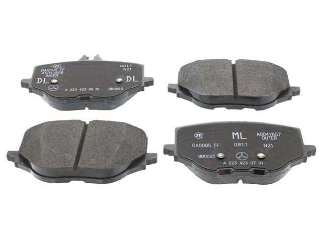 GENUINE MERCEDES Brake Pad Set - A0004209705