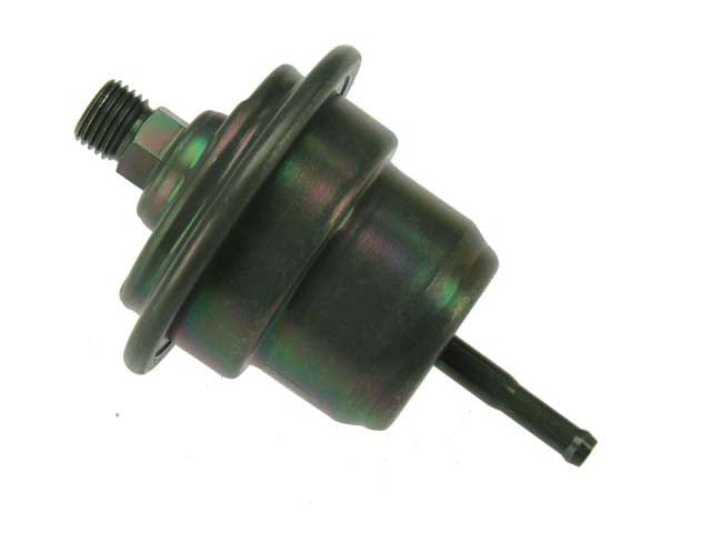 URO PARTS Fuel Accumulator - 000-476-06-21