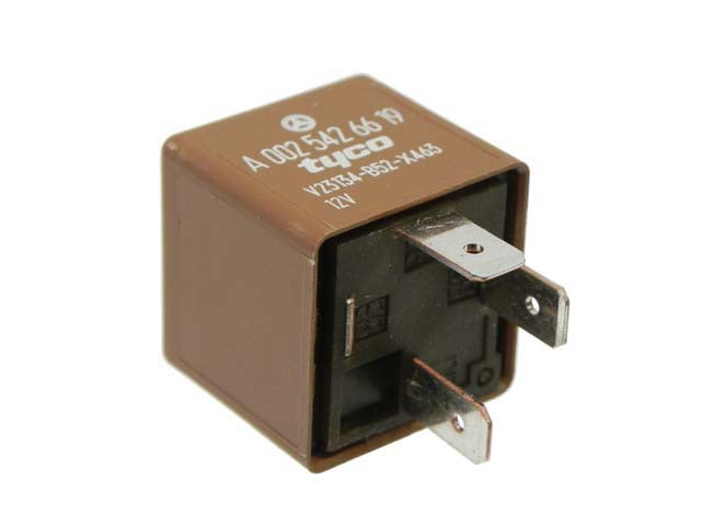 GENUINE MERCEDES Relay - A0025426619