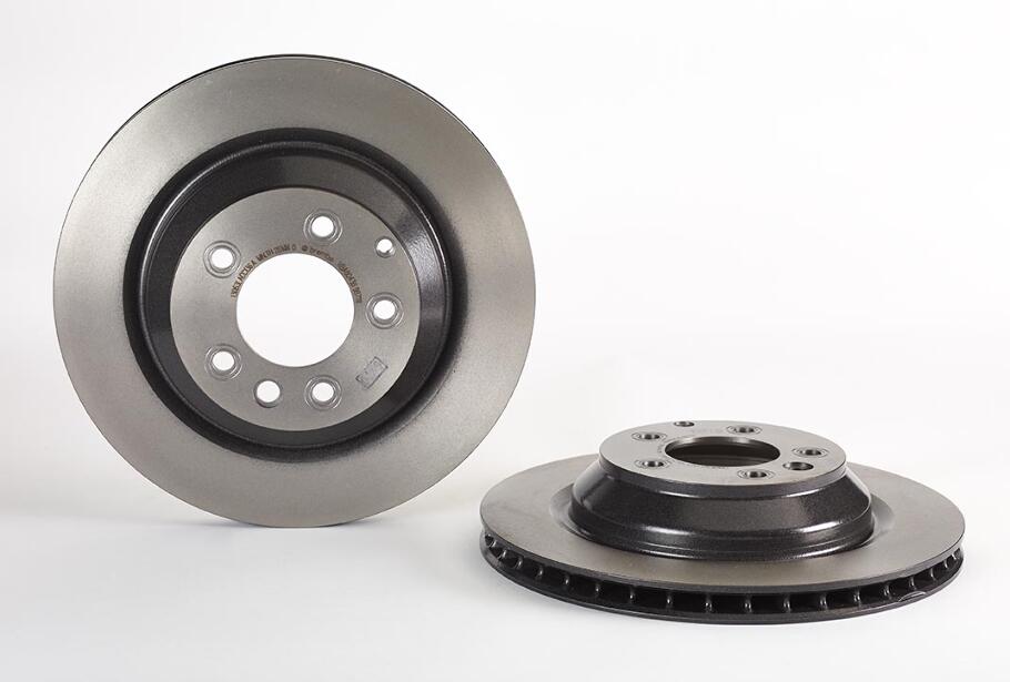 Brembo Brakes Kit – Pads and Rotors Rear (358mm) (Low-Met)