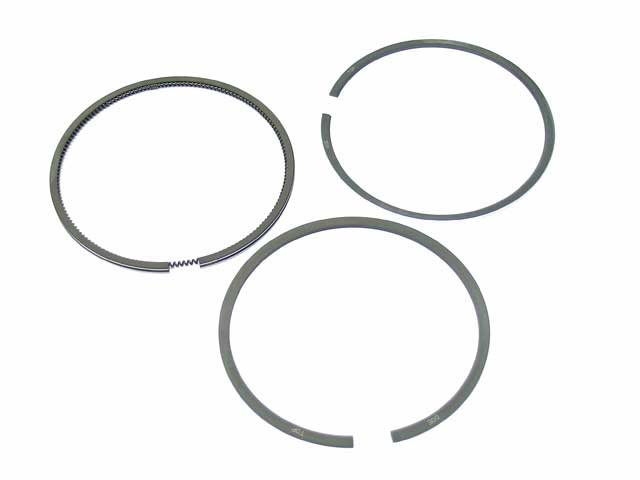 GOETZE Piston Ring Set - 08-133900-00