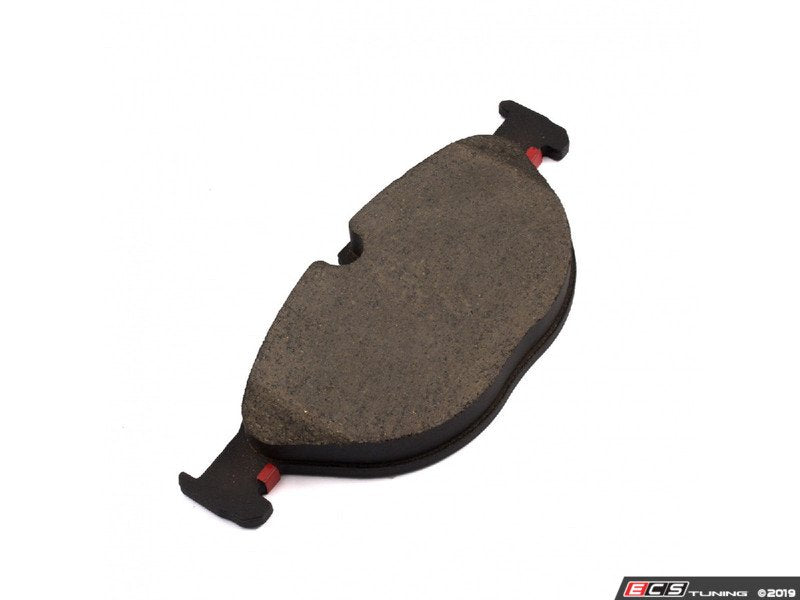 Front Brake Pads set - Low Metallic
