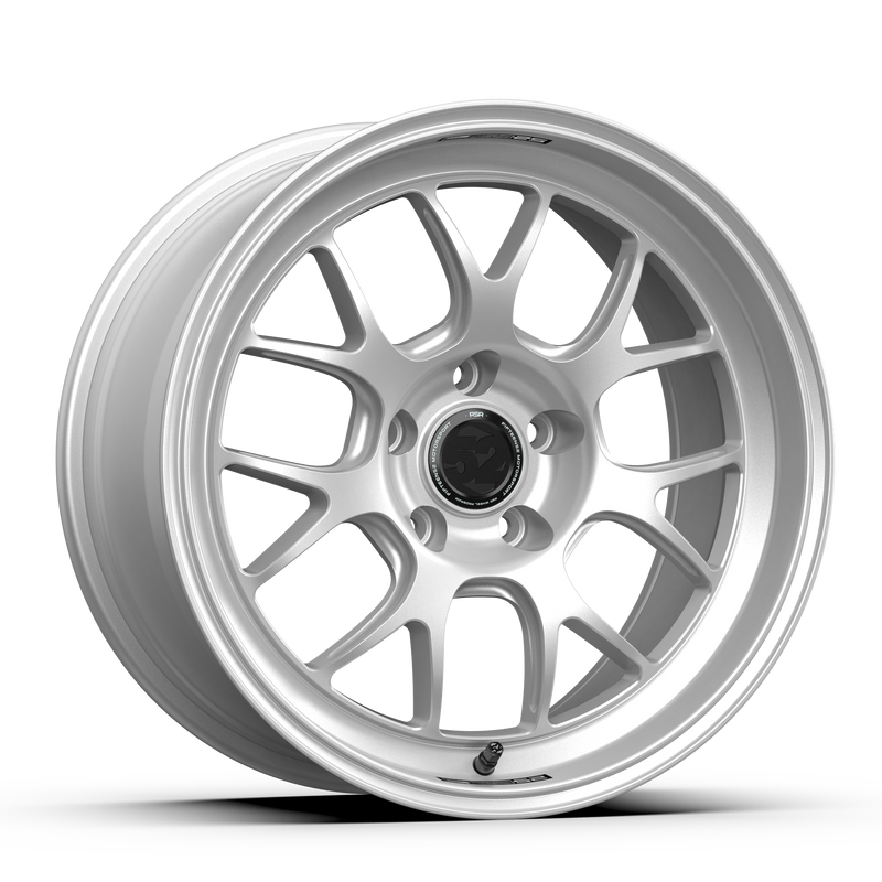 fifteen52 Vertex RSR 18x9.5 5x120 ET22 Wheel - Radiant Silver
