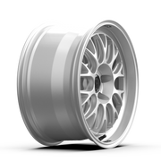fifteen52 Holeshot RSR 18x9.5 5x120 ET22 Wheel - Radiant Silver