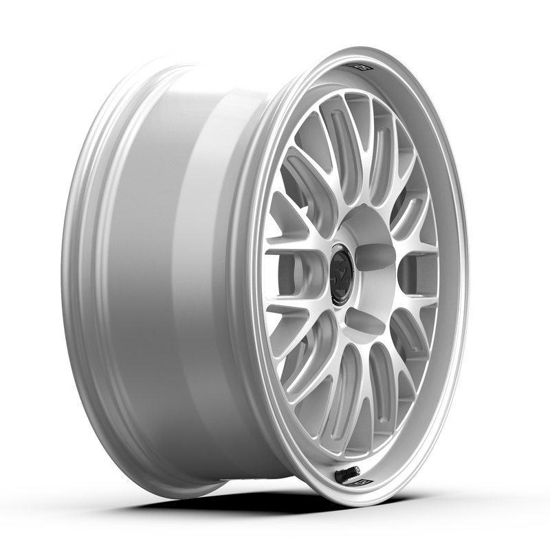 fifteen52 Holeshot RSR 19x8.5 5x130 ET50 Wheel - Radiant Silver