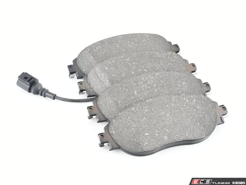 Front Brake Pad Set