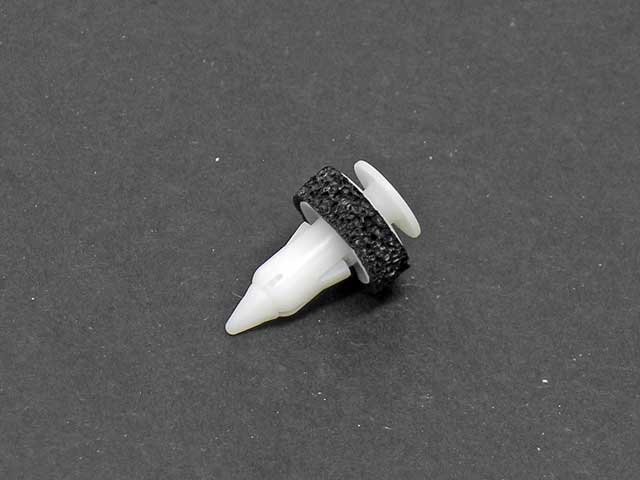 GENUINE MERCEDES Fastener Clip - A1639881678