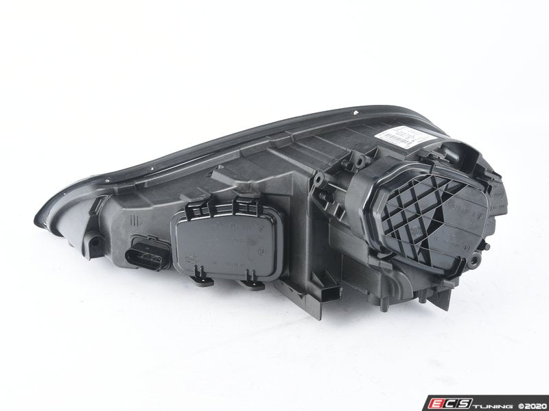 Halogen Headlight Assembly - Right