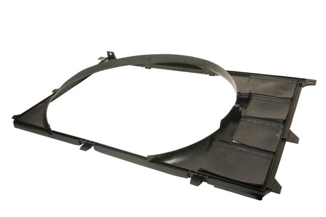 URO PARTS Fan Shroud - 17-11-1-723-977