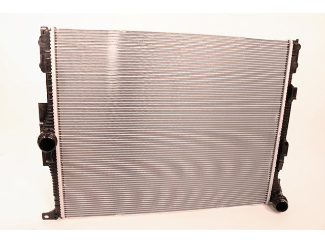 GENUINE BMW Radiator - 17-11-8-482-622