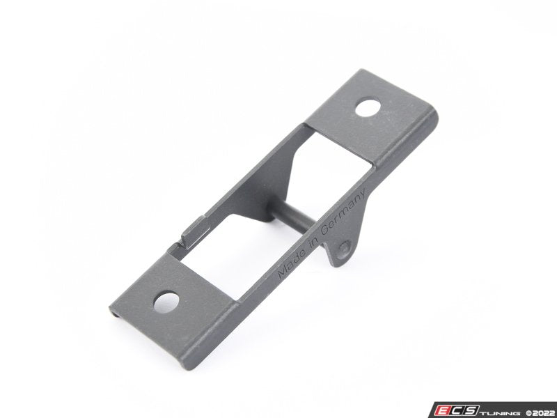 Convertible Top Stowage Compartment Latch