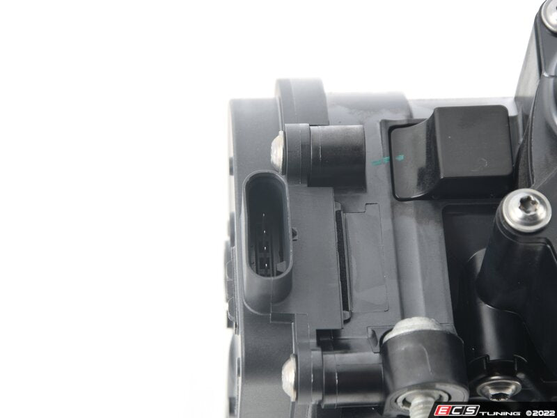 Genuine Thermostat 06 L 121 111 P