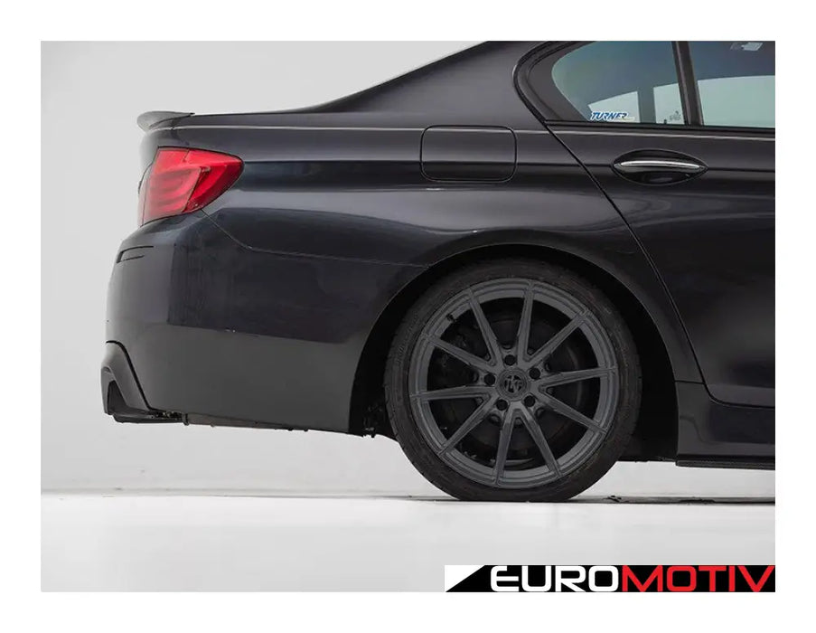 19’ Tekniform Style 027 - Staggered Set Of Four
