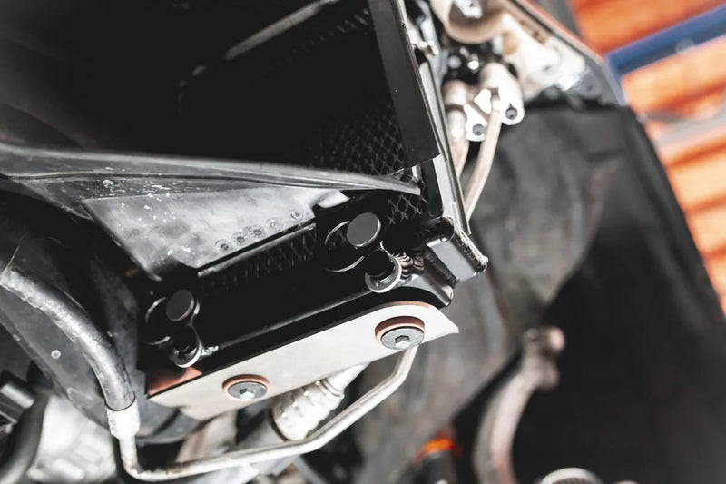 034Motorsport Auxiliary Side Mount Radiator Upgrade Kit, B9/B9.5 Audi S4/S5 3.0T