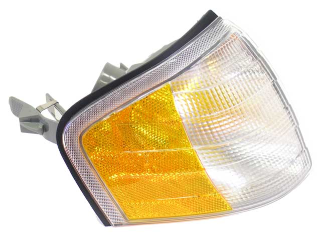 AUTOMOTIVE LIGHTING Turn Signal Assembly - LLD662