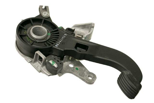 GENUINE MERCEDES Pedal Assembly - A2034201684
