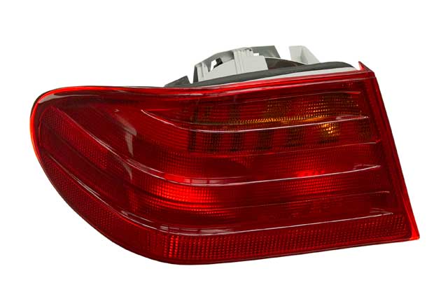 TYC Taillight - 11-5190-00