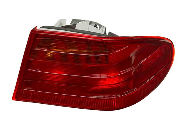 TYC Taillight - 11-5189-00