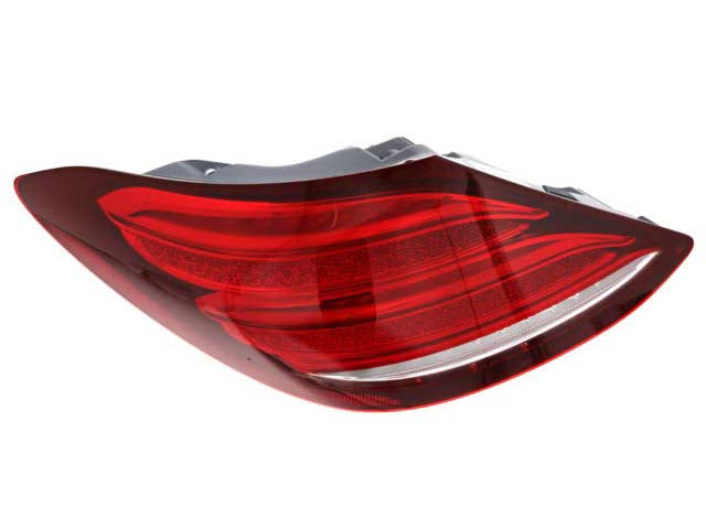 AUTOMOTIVE LIGHTING Taillight - LUS7922