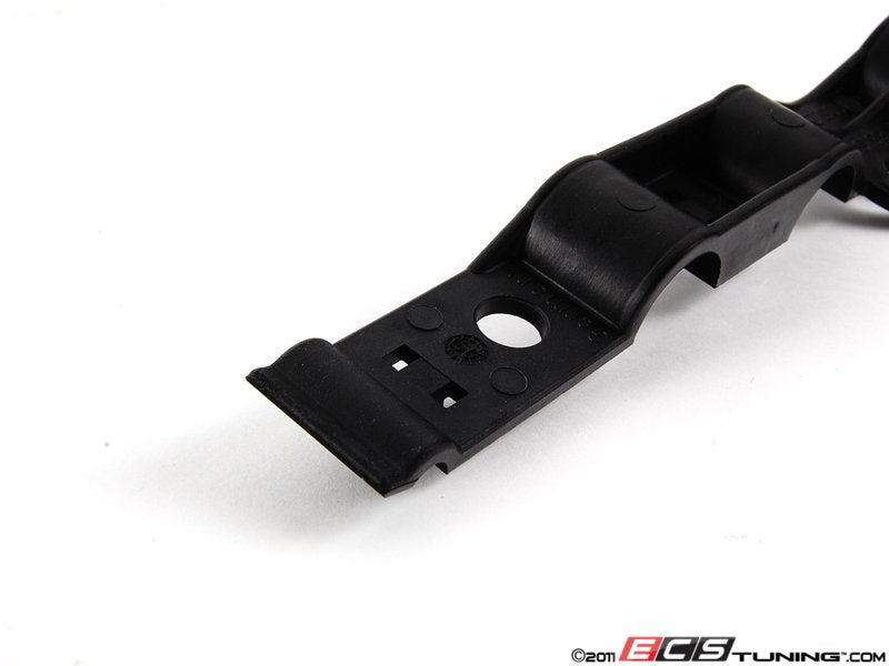 Lower Coolant Pipe Fastening Bracket
