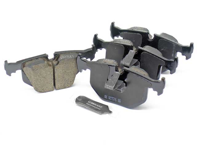 AKEBONO EURO Brake Pad Set - EUR 683