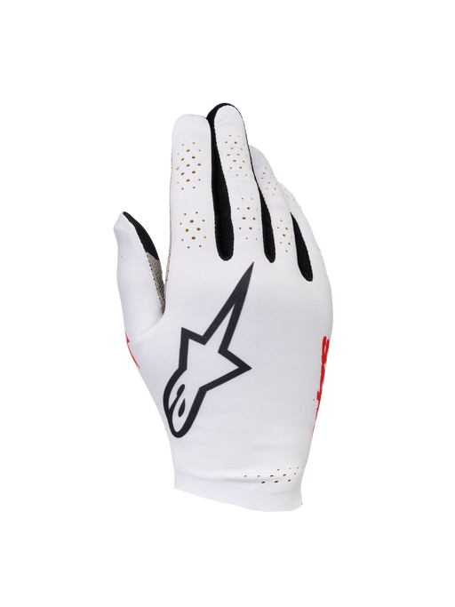 Sim Gloves Graphic 1