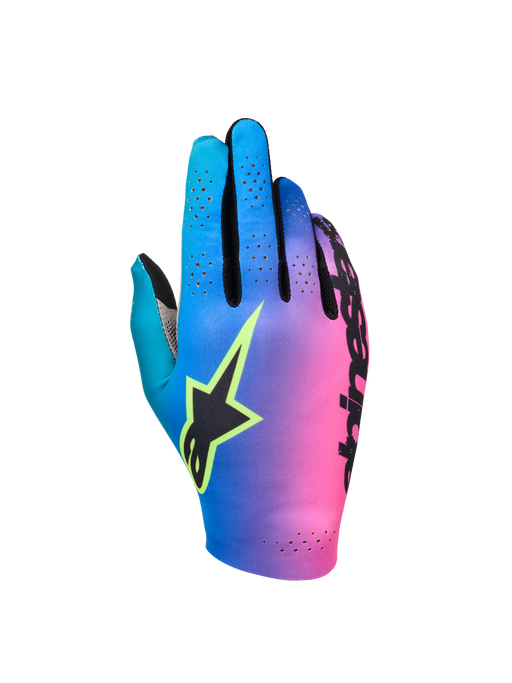 Sim Gloves Graphic 2