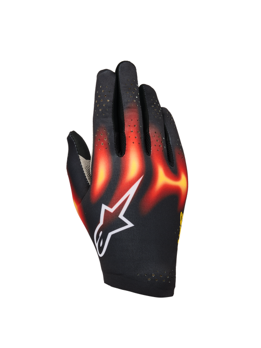 Sim Gloves Graphic 3