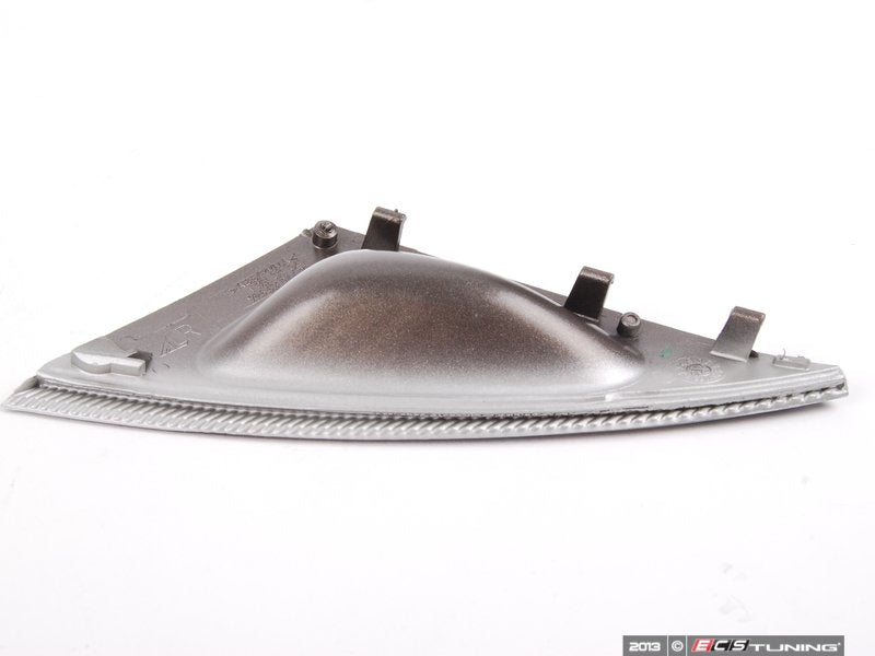 Headlamp Assembly Corner Trim
