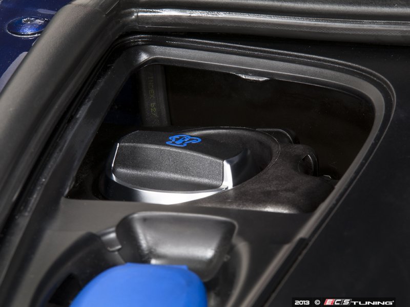 Porsche 911 Expansion Tank Cap