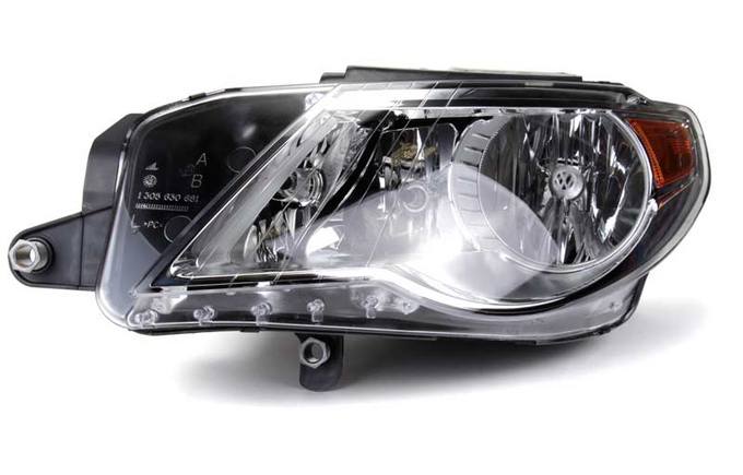 VW Headlight Assembly – Driver Side (Halogen) 3C8941005F