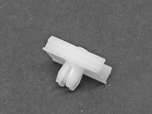 O.E.M. Moulding Clip - 003-80-08821