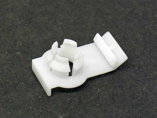 GENUINE BMW Clip - 51-35-7-011-680