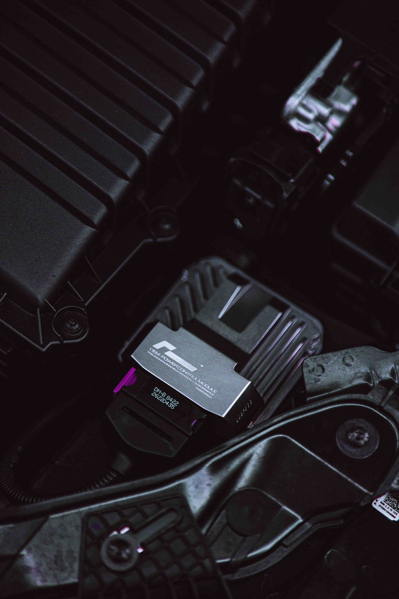 RacingLine PCM Plug-In Tuning Module for Audi 8Y RS3 | VWR030001-RS38Y