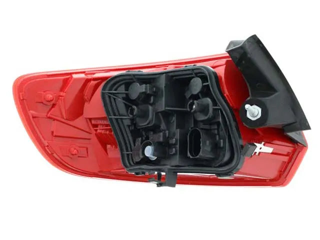 Automotive Lighting Taillight Lus5671