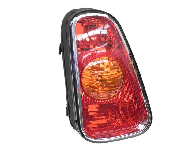 TYC Taillight Assembly - 11-5970-01