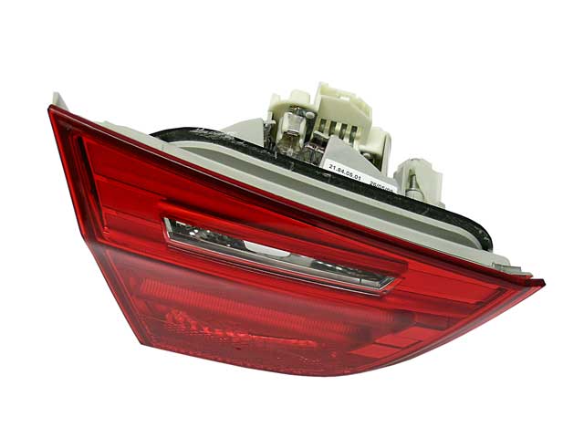 AUTOMOTIVE LIGHTING Taillight - LLG472