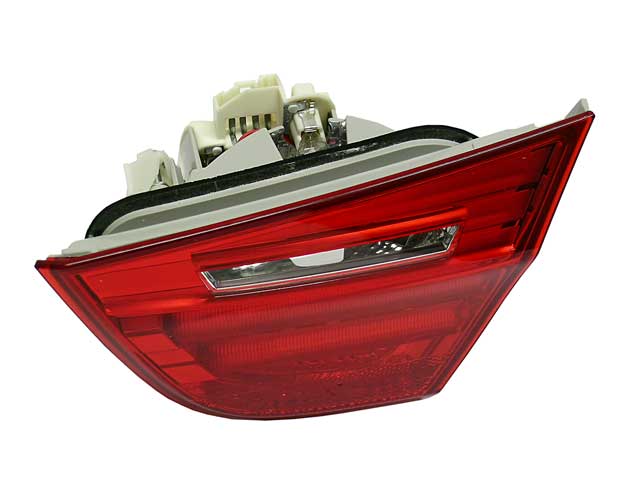 AUTOMOTIVE LIGHTING Taillight - LLG471