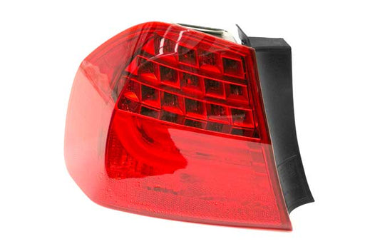 TYC (CAPA CERTIFIED) Taillight - 11-11678-90-9