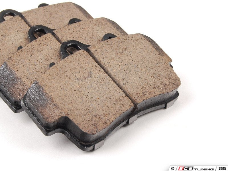 Akebono Euro Brake Pad Set Eur 737