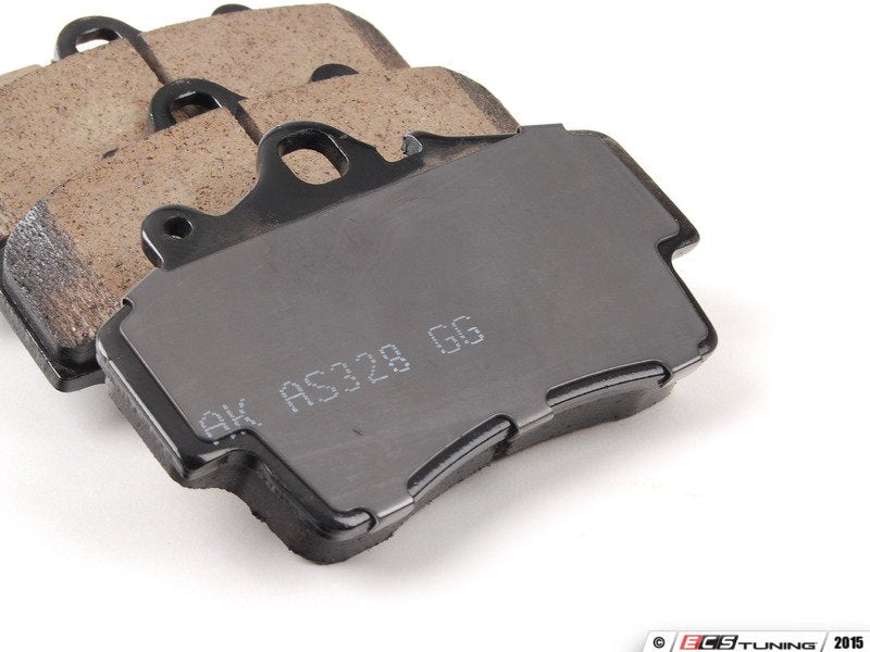 Akebono Euro Brake Pad Set Eur 737