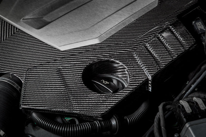 Eventuri Carbon Fiber Engine Cover - Gloss For Audi RS6 - EVE-C8RS6-CF-ENG