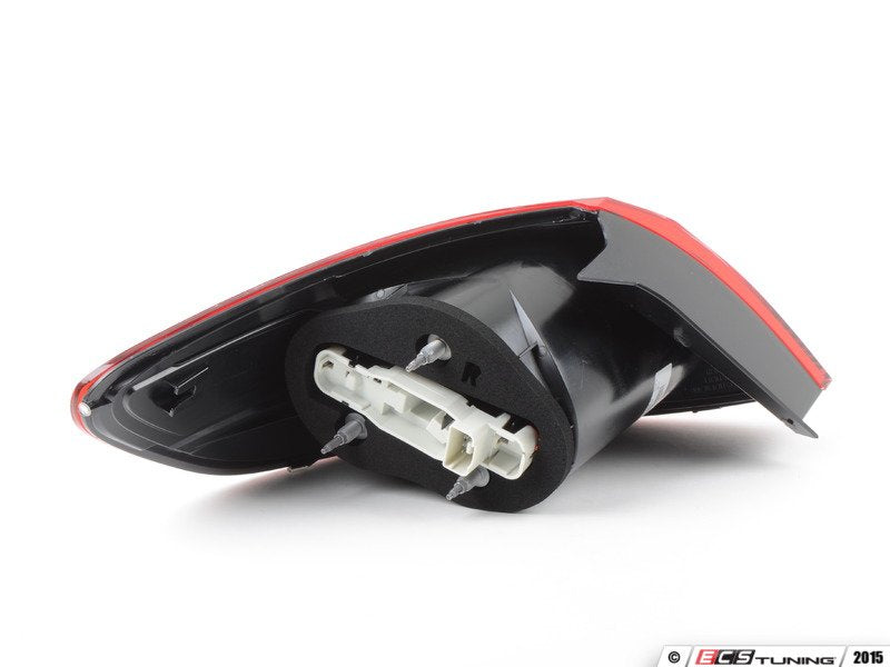 Automotive Lighting Taillight Llg321