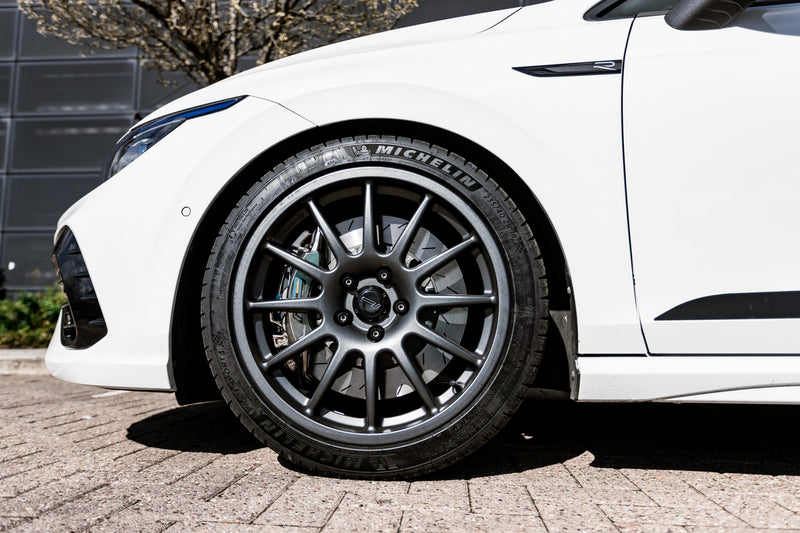 Racingline Cup Edition 18x8.5 +45 Wheels (Sold As Set) | VWR600007