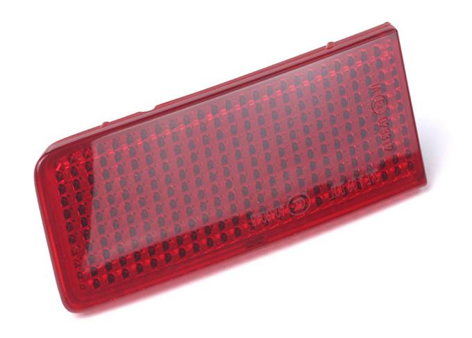 VW Bumper Reflector – Rear Driver Side Inner 7P6945105
