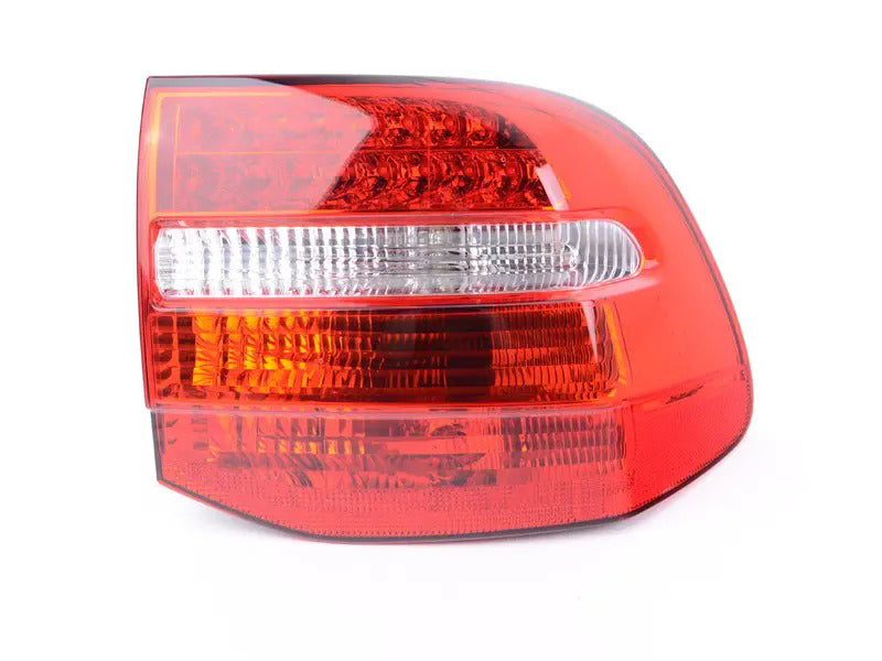 Tail Light Assembly - Right