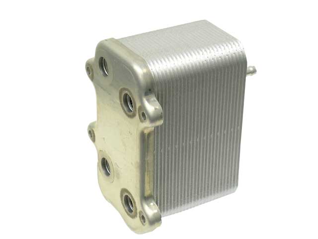 MAHLE BEHR Engine Oil Cooler - CLC 39 000P