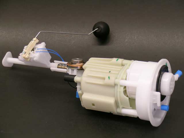 Porsche Fuel Pump and Sender Assembly 99662083302