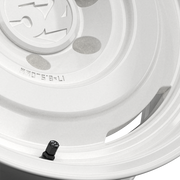 fifteen52 Analog HD 17x8.5 6x139.7/6x5.5" ET0 Wheel - Classic White