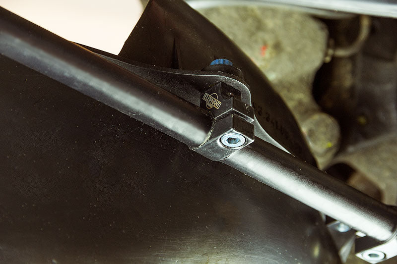 Front Brake Duct Kit Bracket